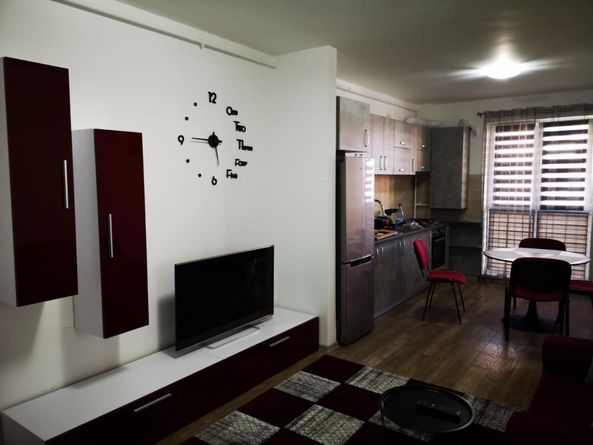 Ludi House Apartment เตอร์กู-มูเรช ภายนอก รูปภาพ
