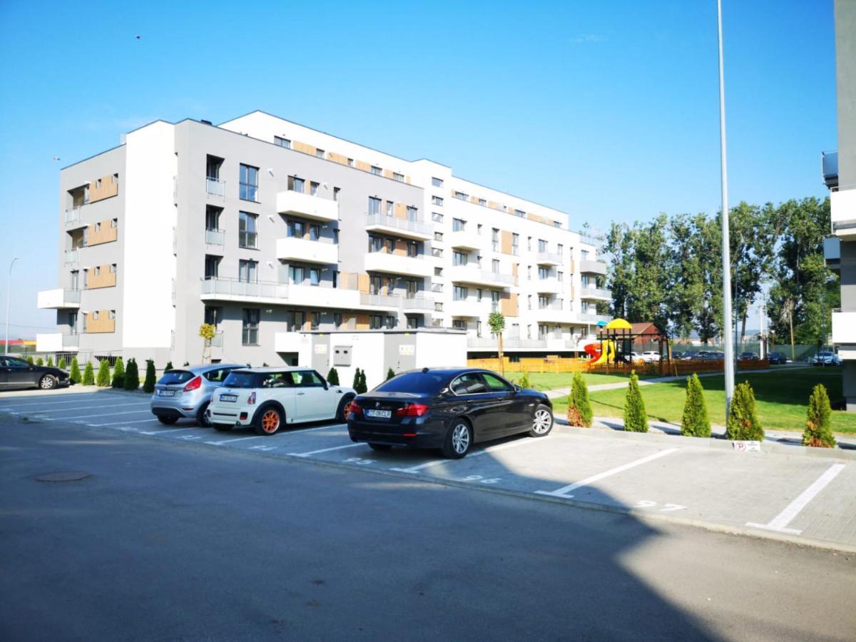Ludi House Apartment เตอร์กู-มูเรช ภายนอก รูปภาพ