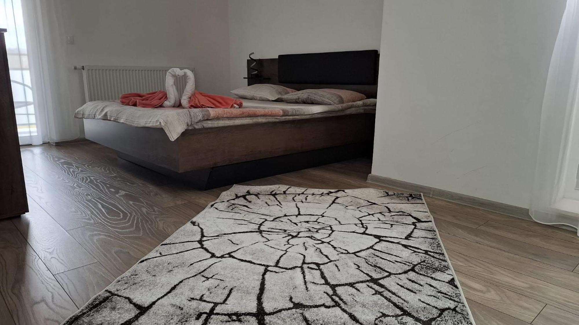 Ludi House Apartment เตอร์กู-มูเรช ภายนอก รูปภาพ